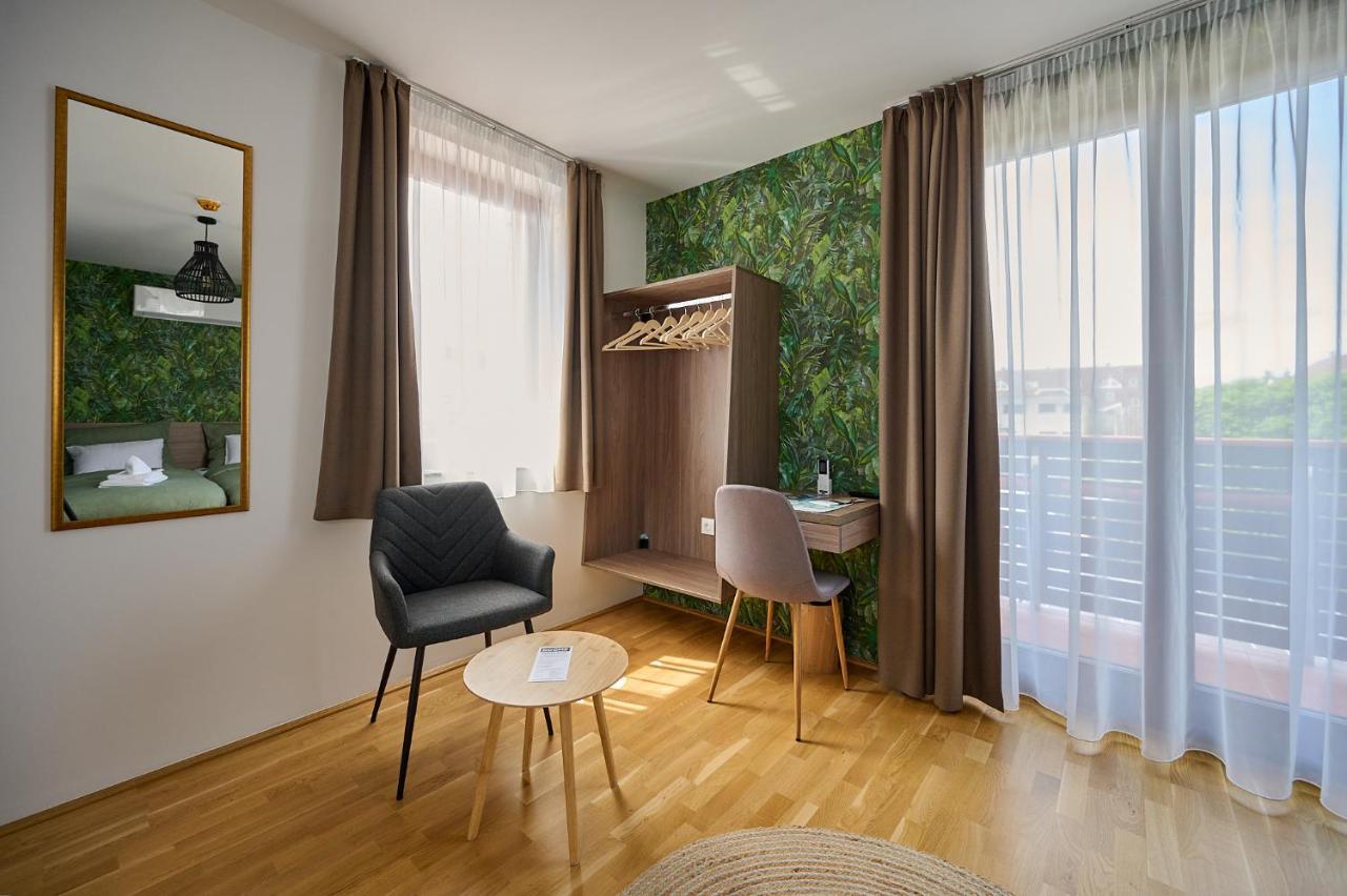 Rooms Сомбатхей Экстерьер фото